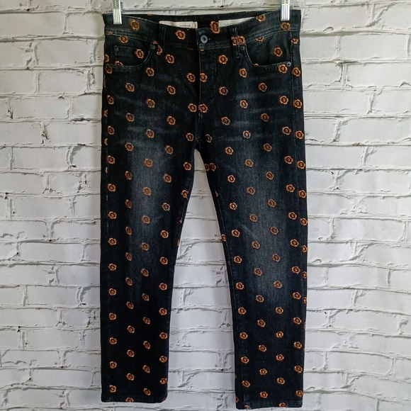🔥SOLD🔥 ANTHROPOLOGIE PILCRO Embroidered Jeans - Picture 2 of 11